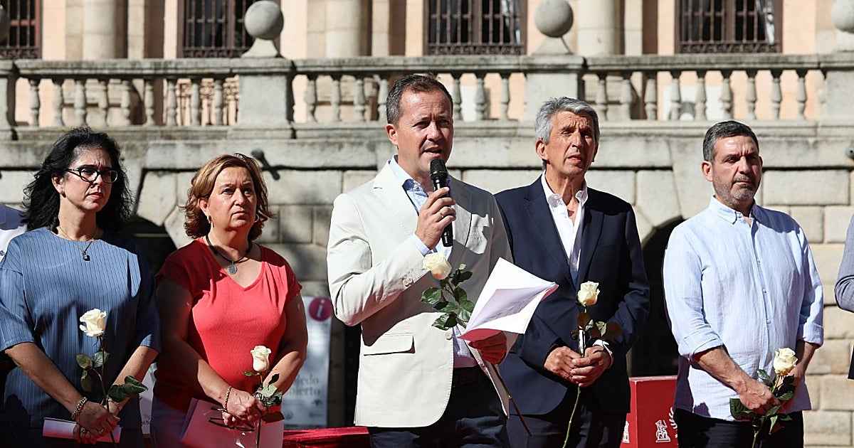 «La ciudad de Toledo es una ciudad de símbolos, como lo es Miguel Ángel Blanco», comparte Carlos Velázquez