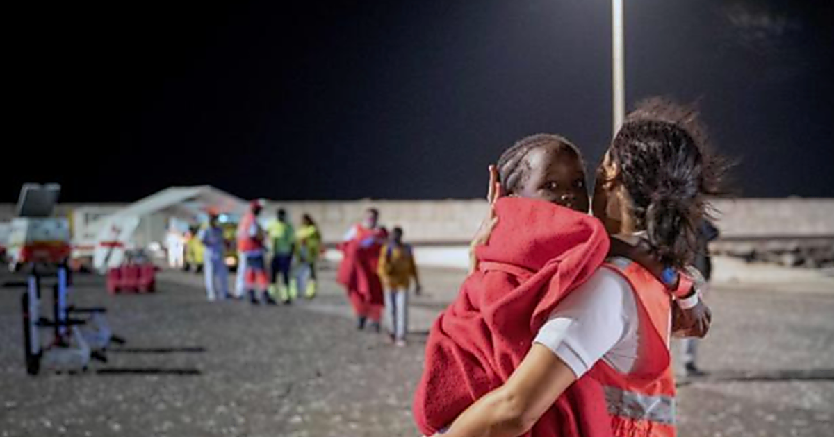El Gobierno destina 4 millones de euros a Canarias para la acogida de menores migrantes no acompañados