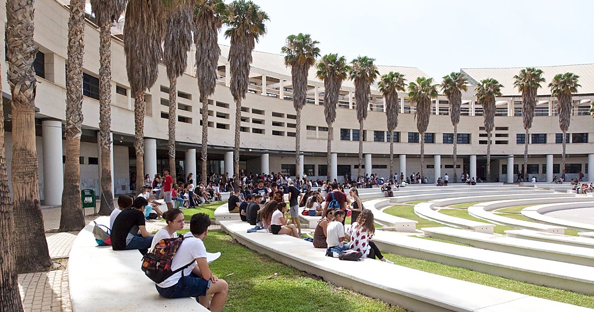 Las universidades públicas de la Comunidad Valenciana abren plazo de matrícula con precios congelados