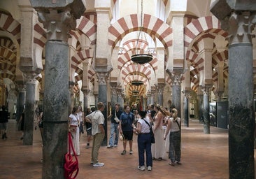 Las comunidades con AVE aportan el 73% de los visitantes nacionales a la Mezquita-Catedral