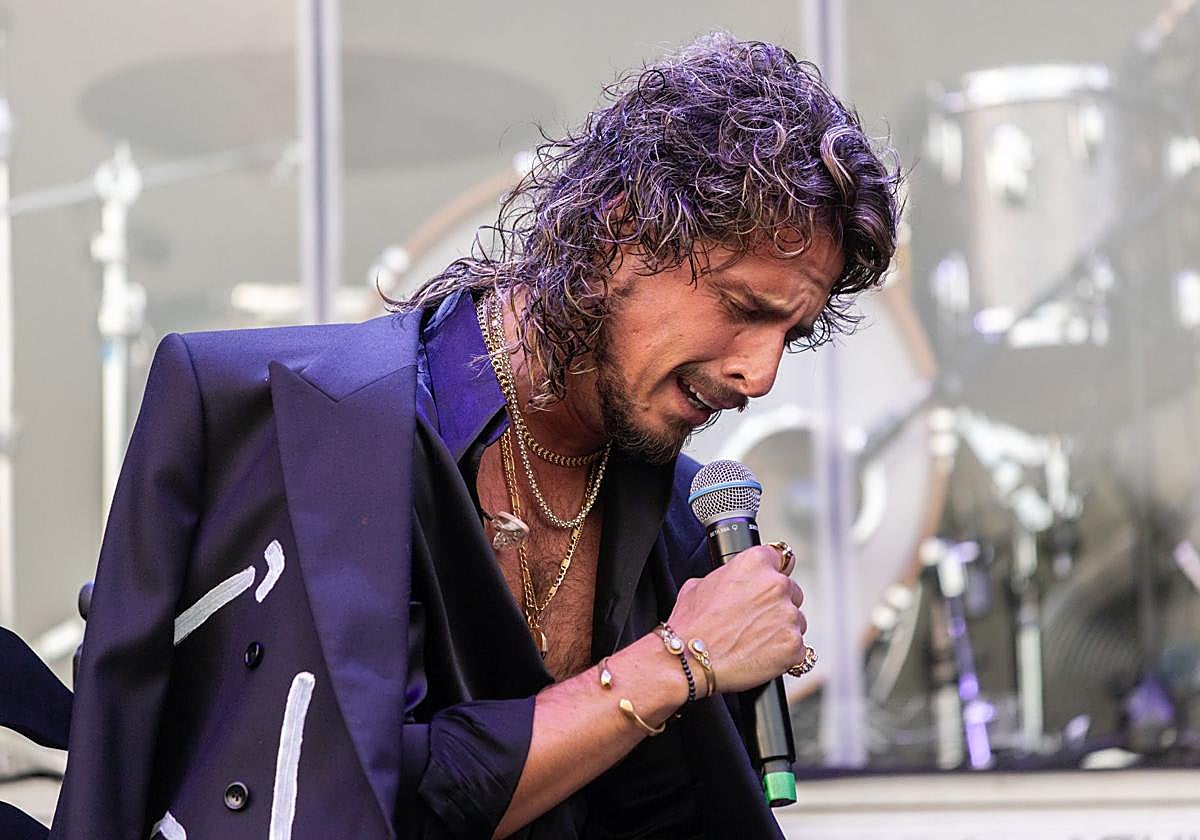 «Me emociona también escuchar a Kiki»: en el concierto de 'Omega' con el «hermano» de Morente