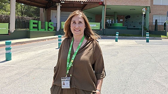 La española Raquel Sánchez, elegida mejor profesora de colegio internacional del mundo
