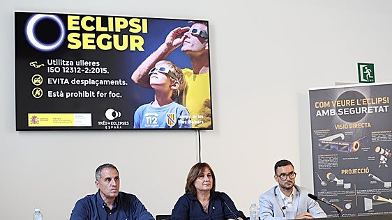 Más de 300.000 personas podrán observar el eclipse de sol en 26 zonas oficiales en Baleares