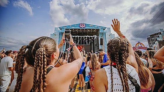 Boombastic Asturias 2026: cartel, horario de los conciertos y cómo llegar al festival