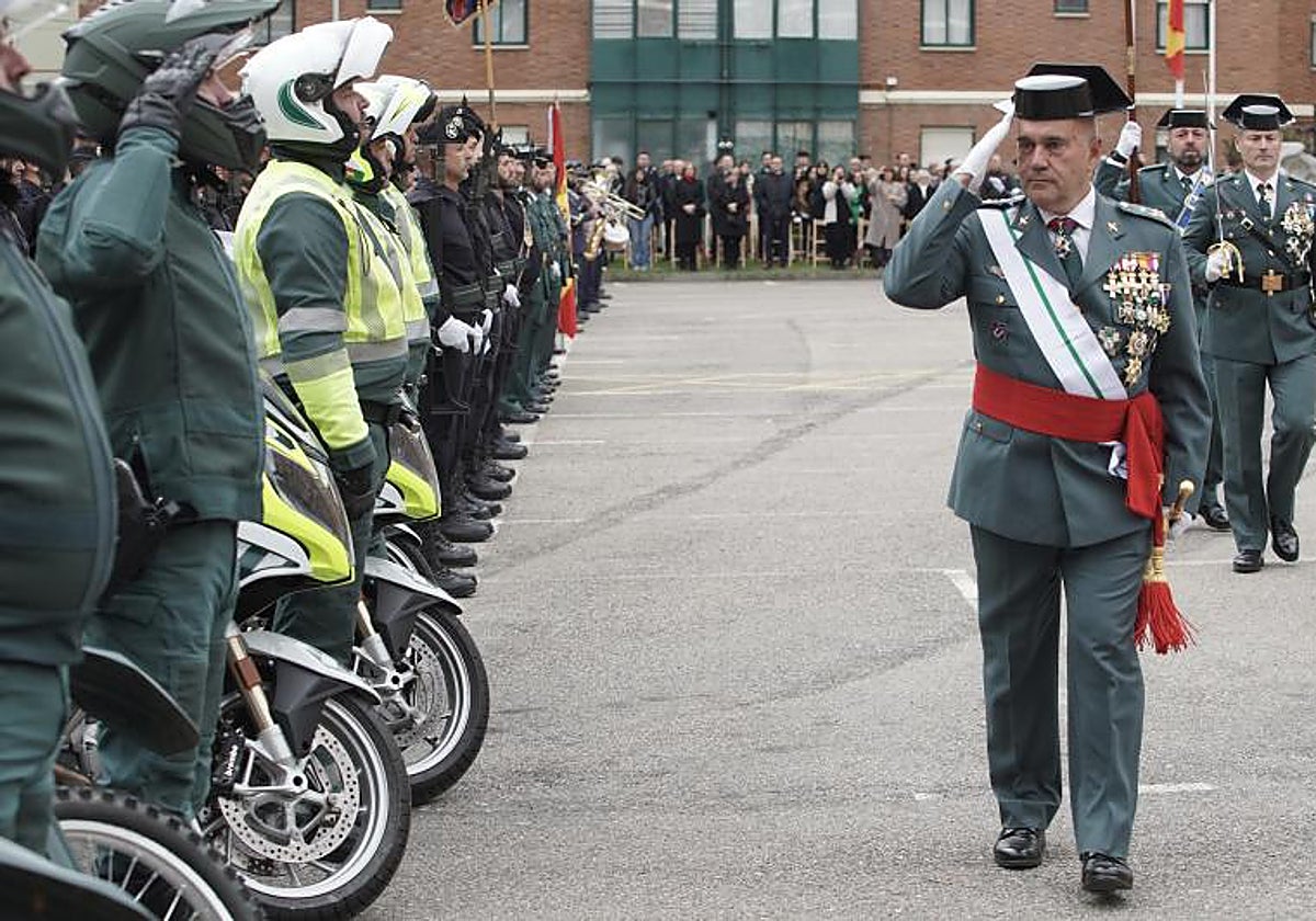 El teniente general Luis del Castillo, 'el Puñales' de la Guardia Civil