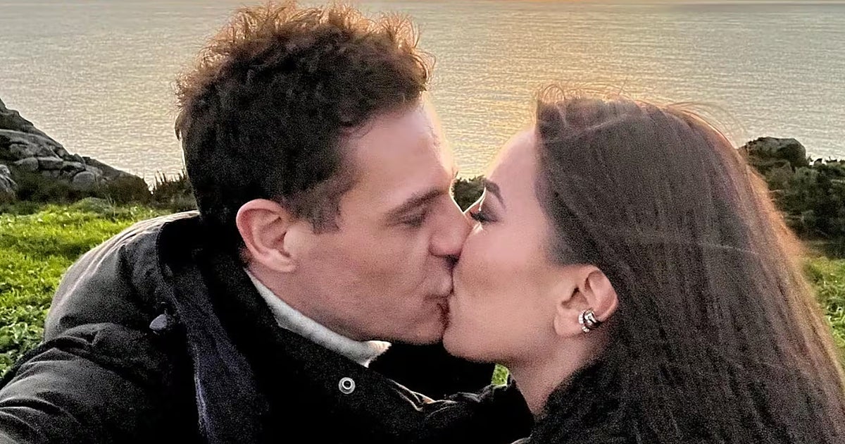 Cristian Gálvez y Patricia Pardo sellan su amor por Galicia: luz y camino