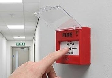 Detenida en Valladolid una pareja tras activar de madrugada la alarma antiincendios de un hotel