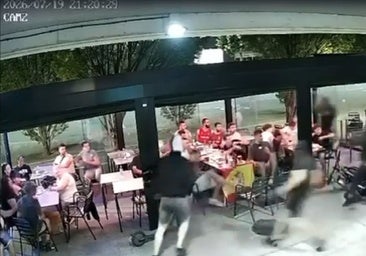Encapuchados agreden a militares que veían la final del Mundial en un bar en Navarra