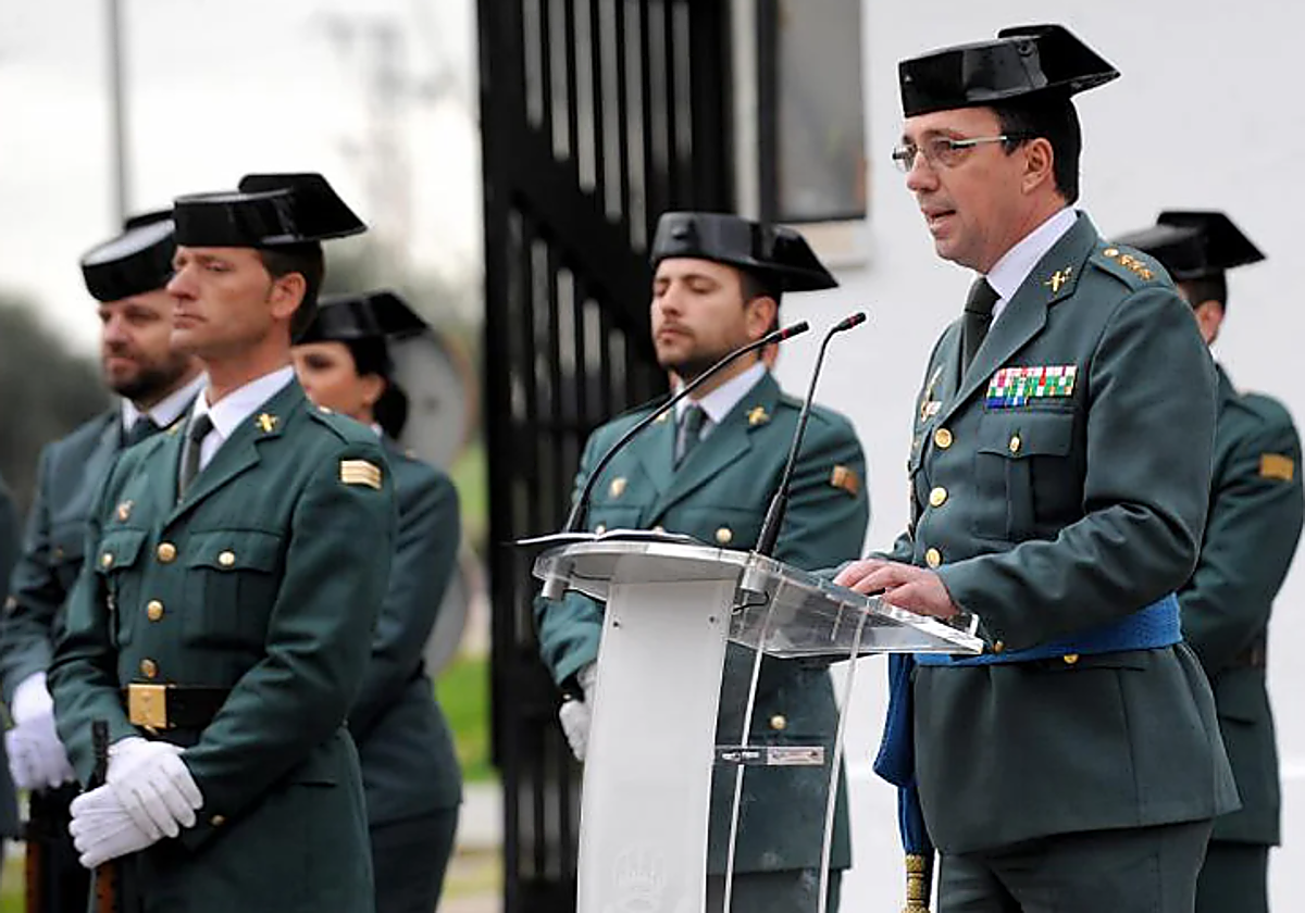 El Supremo archiva la denuncia del general de la Guardia Civil al que se ordenó no acudir a un acto de Ayuso en 2025