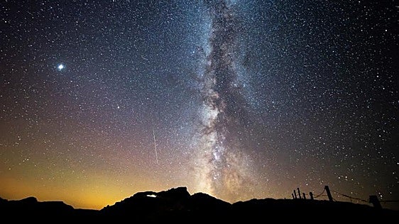Valladolid participa en el descubrimiento de la primera molécula de azúcar detectada en el espacio interestelar