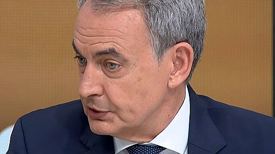 Las frases de Zapatero en su primera entrevista tras su imputación: de las joyas «sin uso ni destino» al dardo contra Felipe González