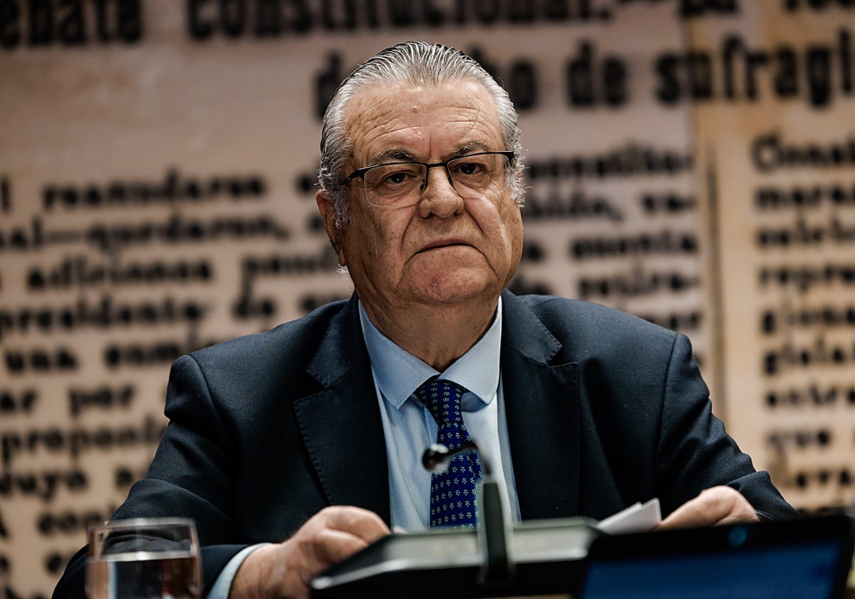 El juez llama a declarar a los directivos de Plus Ultra que aseguraron que Zapatero estaba detrás del rescate