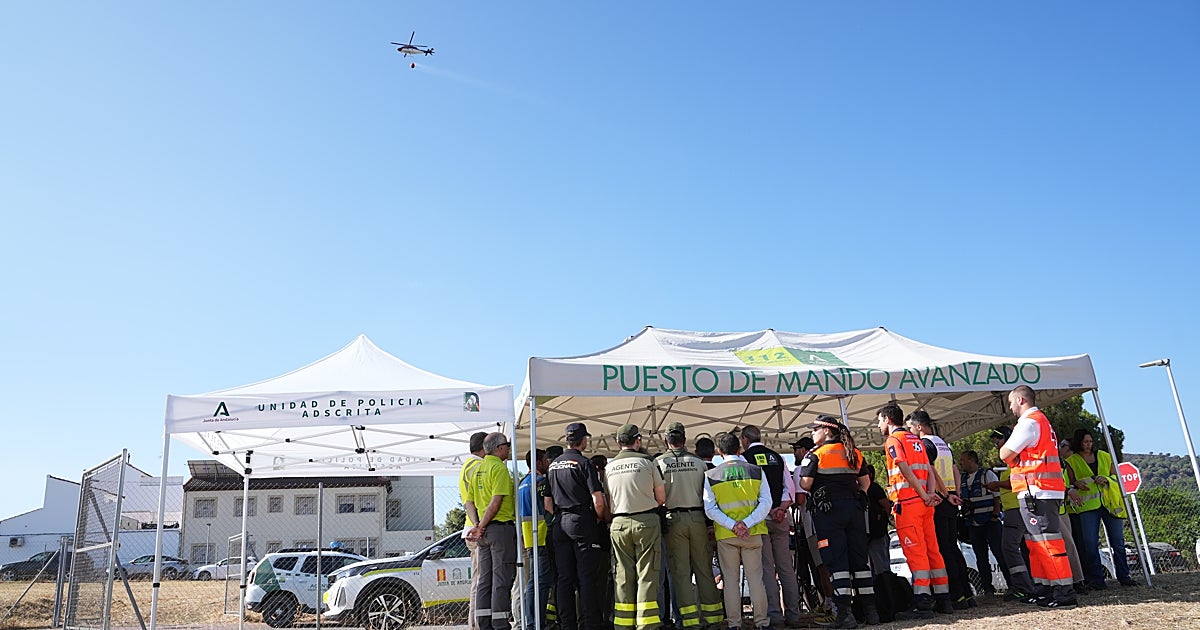 Los incendios avivan la gresca política en Andalucía – ABC