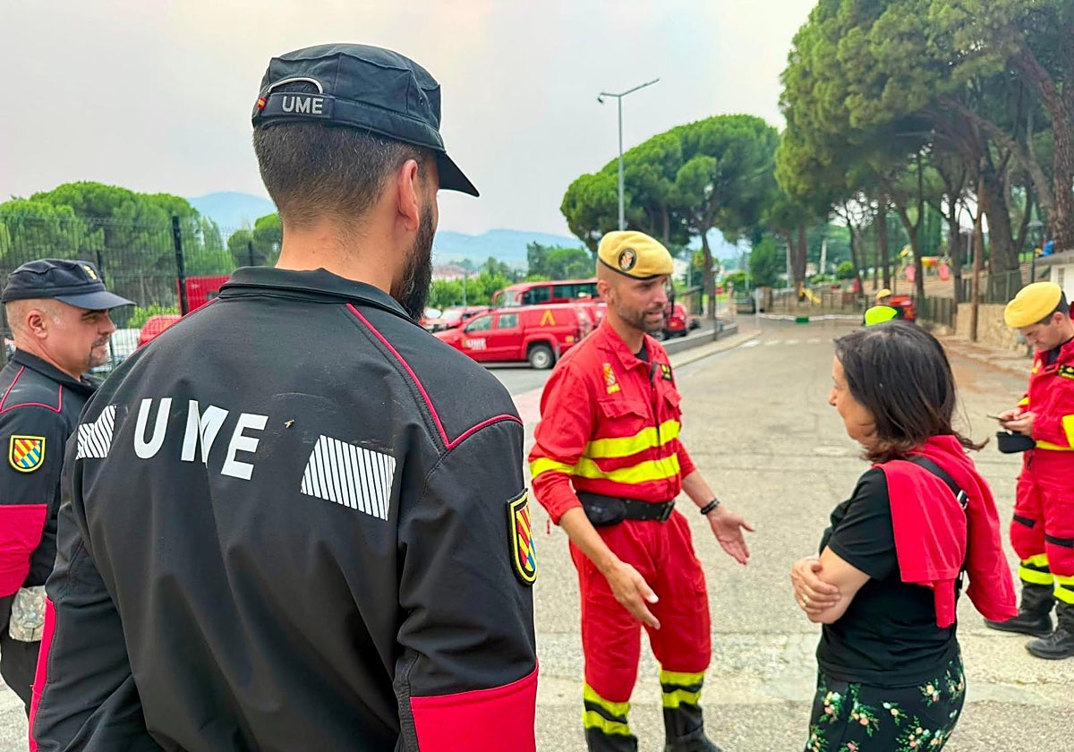 Robles vuelve a quedar fuera del Cecopi pese a que la dirección de la emergencia corresponde a la UME