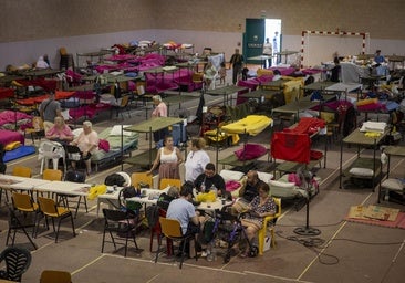 Diario de los evacuados por el fuego: «Ni nos conocíamos y ahora nos cuidamos como hermanos»