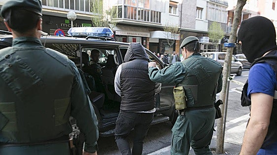 Desarticulan una organización criminal que blanqueó más de cuatro millones de euros procedentes de estafas