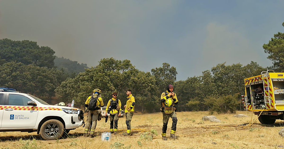 Los bomberos de la Xunta desplazados a Ávila y Madrid regresan a Galicia ante el riesgo de incendios