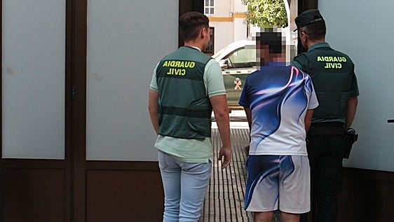 Detenido en Palma del Río un fugitivo internacional reclamado por Suiza por varios delitos graves
