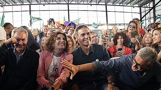 Dirigentes del PSOE no quieren a Zapatero en sus actos de campaña
