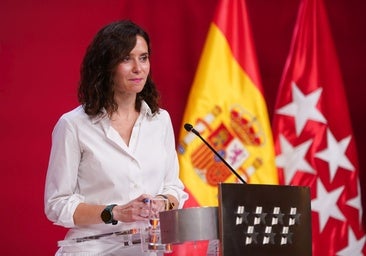 Ayuso promete una reconstrucción «inédita» tras el incendio con 58 medidas en la Sierra Oeste