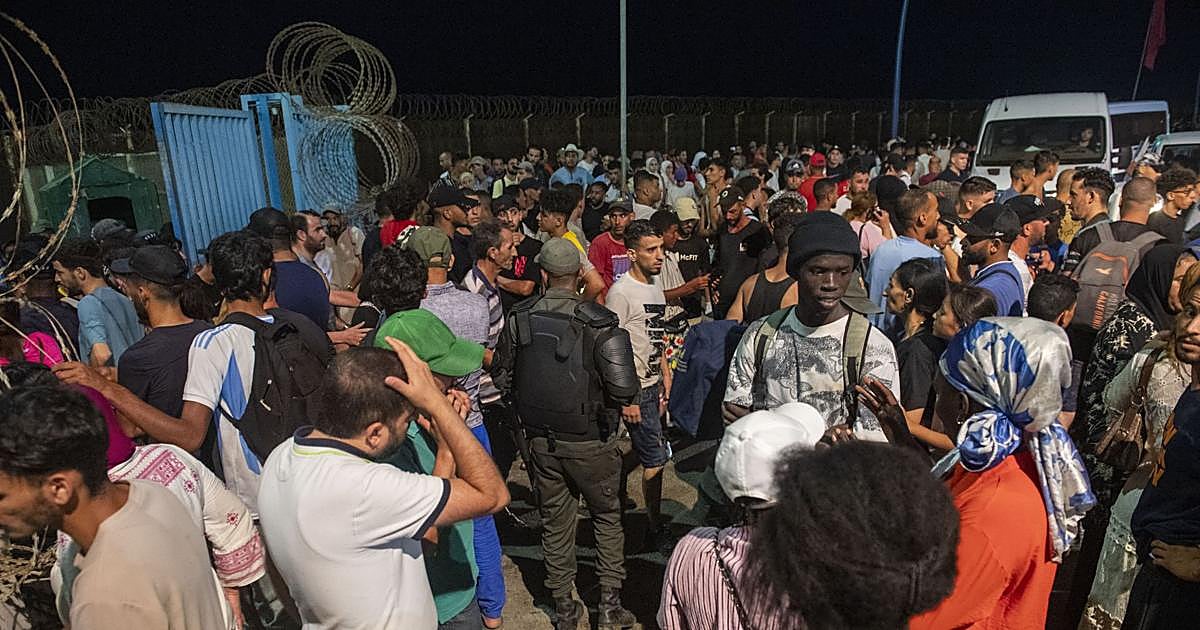 Dirigentes europeos culpan a Sánchez de la crisis en Ceuta por el efecto llamada de la regularización masiva