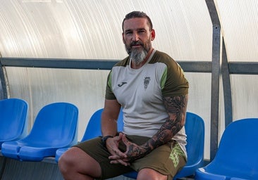 Sergio Guillén, entrenador del Córdoba CF Femenino: «Hemos formado una plantilla para estar entre los cinco primeros y luchar por el ascenso»