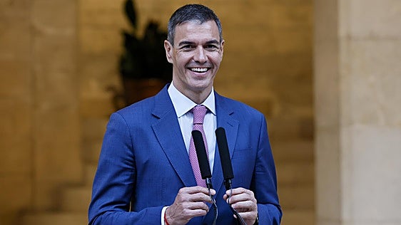 Sánchez en La Mareta ante el eclipse