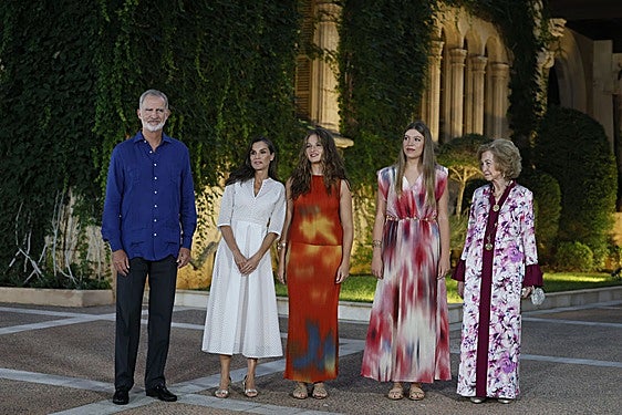 La recepción anual de la Familia Real en el Palacio de Marivent, en imágenes
