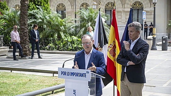 Vivas asegura que avisó días antes a Moncloa del incremento de la intensidad de llegadas irregulares