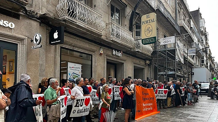 Polémica en K-Tuin Vigo por rechazar a una clienta que hablaba gallego: «No queremos clientes como tú»