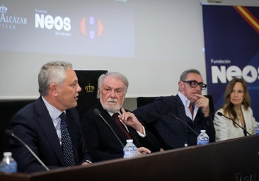 El exministro Mayor Oreja urge a una reunión de PP y Vox para ofrecer una alternativa política tras la crisis de Ceuta
