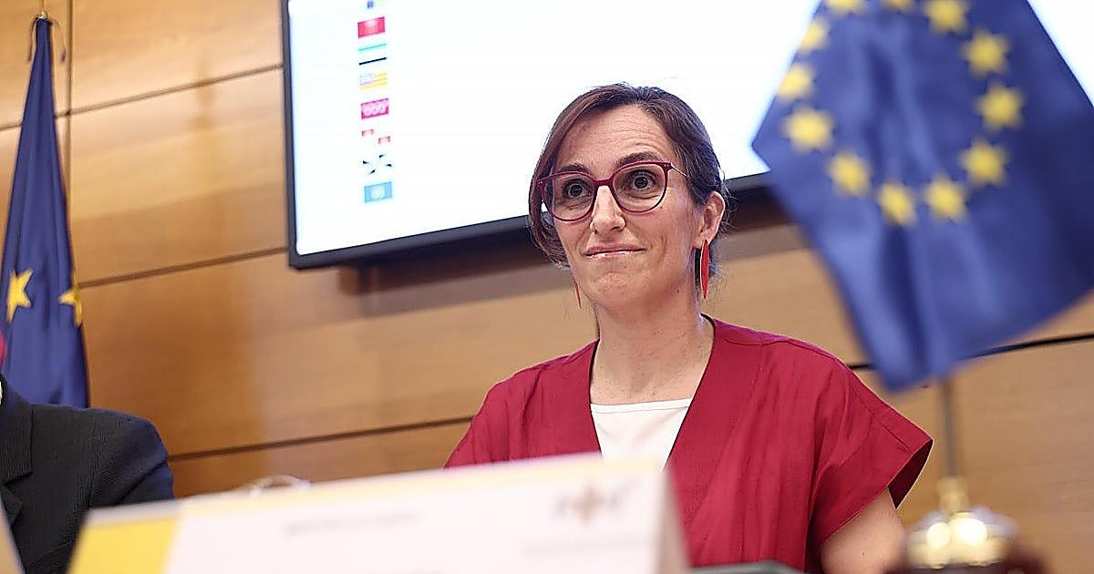Mónica García, la llegada masiva de personas migrantes a Ceuta «no ha supuesto ningún problema» para la sanidad ceutí