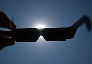 Los daños oculares provocados por un eclipse no dan la cara «hasta pasadas 48 horas»