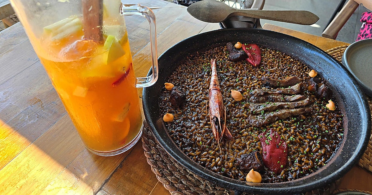 Tibu-ron Beach Club, gastronomía y ambiente mediterráneo durante todo el día en Castelldefels