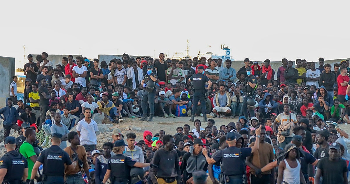 Policías y guardias civiles avisan sobre los refuerzos enviados a Ceuta: «No son suficientes»