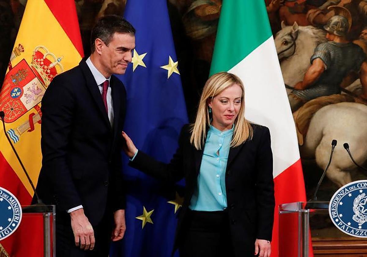 El Gobierno establece controles fronterizos a los viajeros procedentes de Italia tras la negativa de Meloni a retirar los suyos