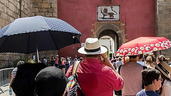 El turismo firma un trimestre histórico en Andalucía con récord de visitantes y un 12% más de empleo