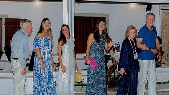 La Familia Real despide sus vacaciones en Mallorca con una cena en uno de sus restaurantes favoritos