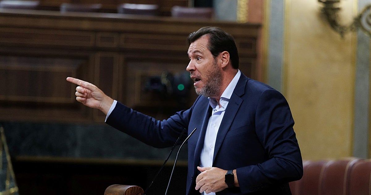 Óscar Puente pone su diana en redes sobre el Rey: da publicidad a un mensaje que pide la república