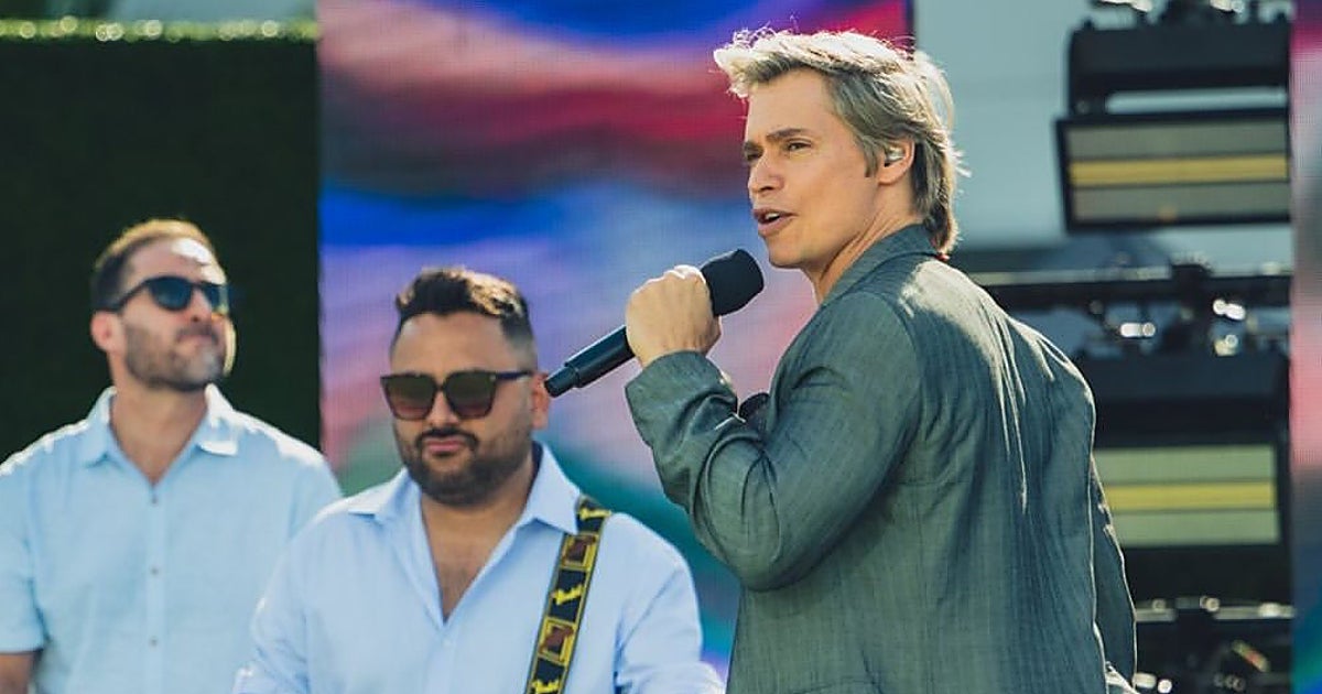 Carlos Baute actuará en Burjassot, el municipio valenciano que une el eclipse solar y la fiesta el 12 de agosto