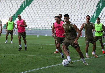 El Córdoba CF se prepara para el debut ante el Burgos con buenas noticias y alguna incógnita