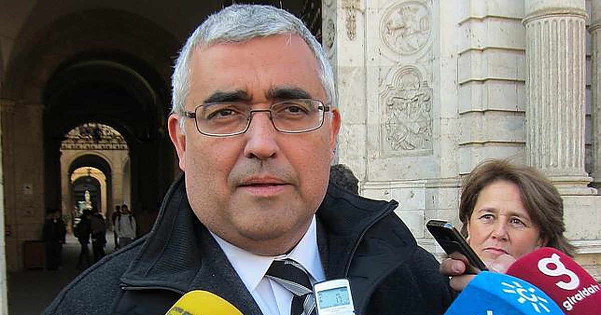 El exconsejero socialista Ramírez de Arellano estalla contra el Gobierno: «Las frivolidades sobran»