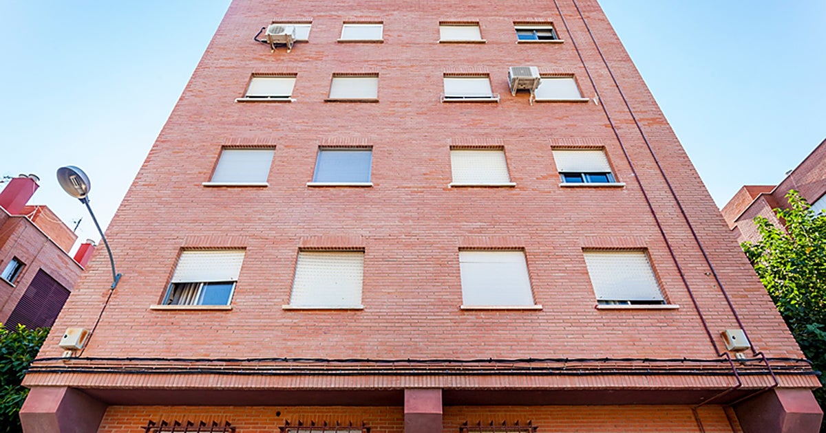 La Generalitat dará hasta 2.000 euros a los propietarios para recuperar viviendas okupadas