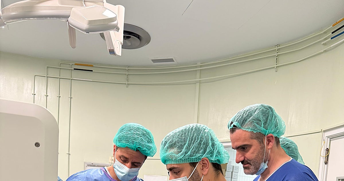 El Hospital Arnau de Vilanova de Valencia incorpora una técnica pionera con vapor de agua para tratar el crecimiento prostático