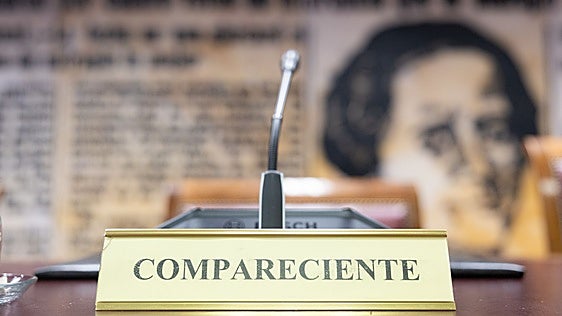Robles, tercera ministra en seis días en esquivar al Senado para no dar explicaciones sobre Ceuta