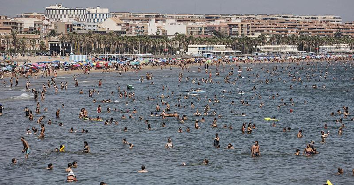Aemet activa el nivel rojo por calor extremo en Valencia con temperaturas de 44 grados