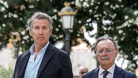 Feijóo exige el retorno a Marruecos de quienes cruzaron la frontera: «Ni mayores ni menores, todos»