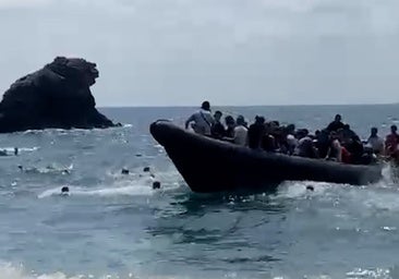 Los inmigrantes retornados de Ceuta saltan a la península en pateras-taxi desde Castillejos