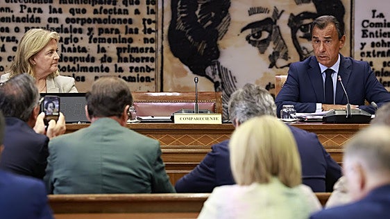 Marlaska reincide en su plantón al Senado y el PP estalla: «El Gobierno está en rebeldía»
