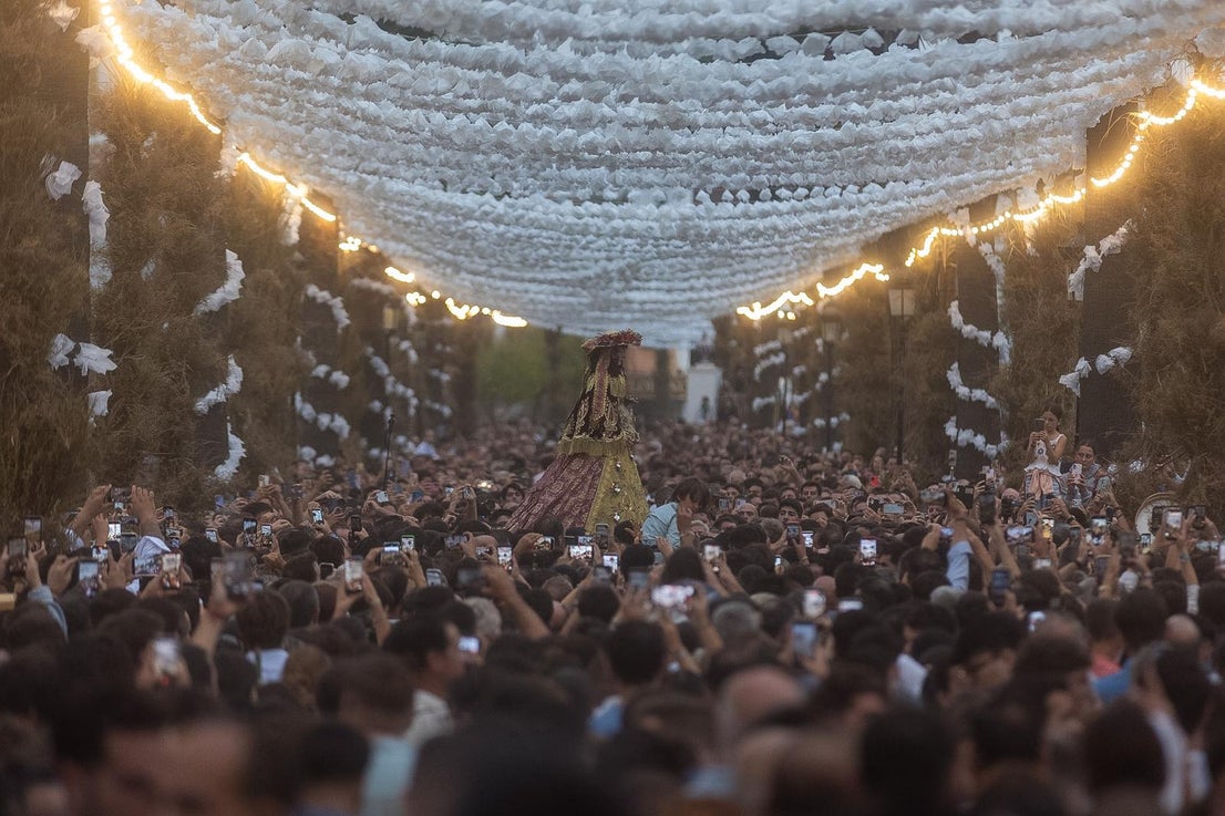 Así ha sido la llegada a Almonte de la Virgen del Rocío